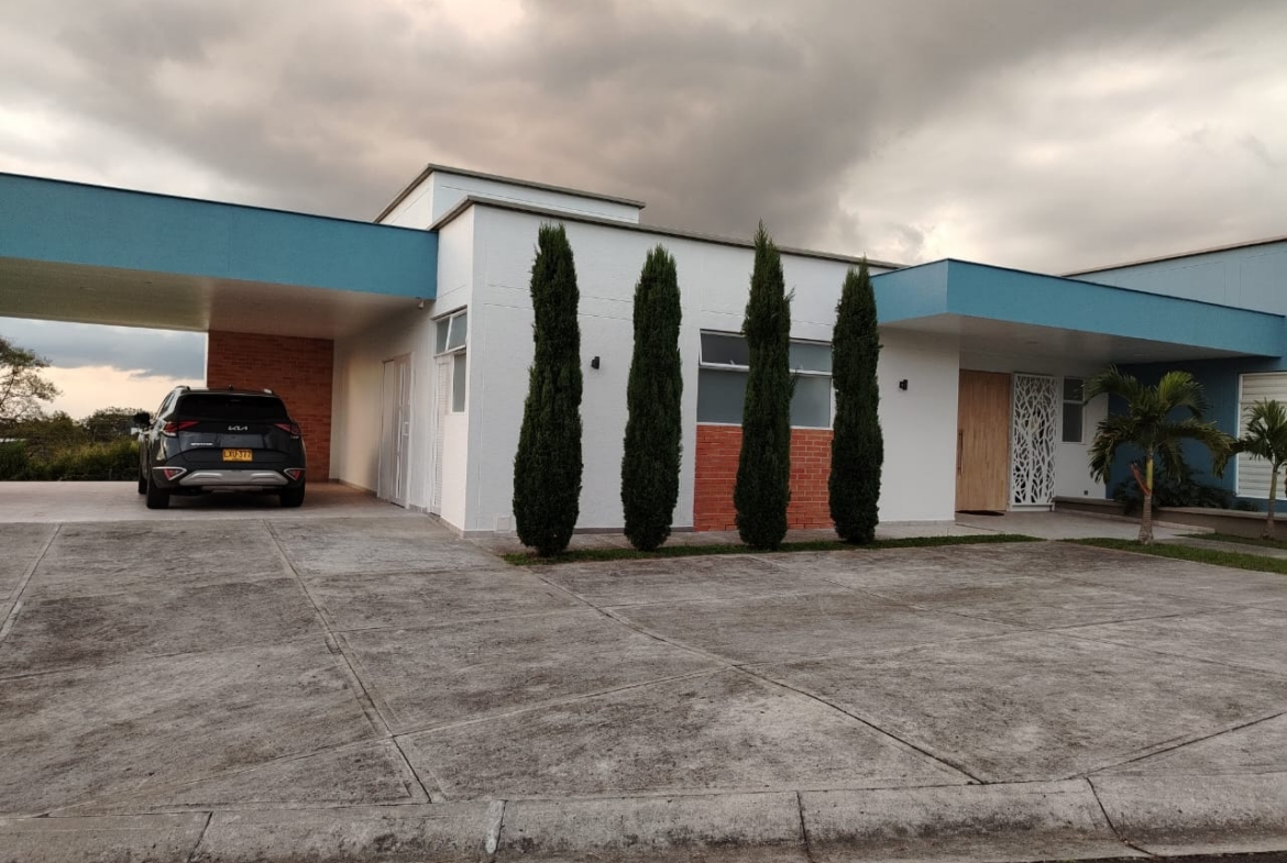 VENDO CASA CAMPESTRE VIA ARMENIA