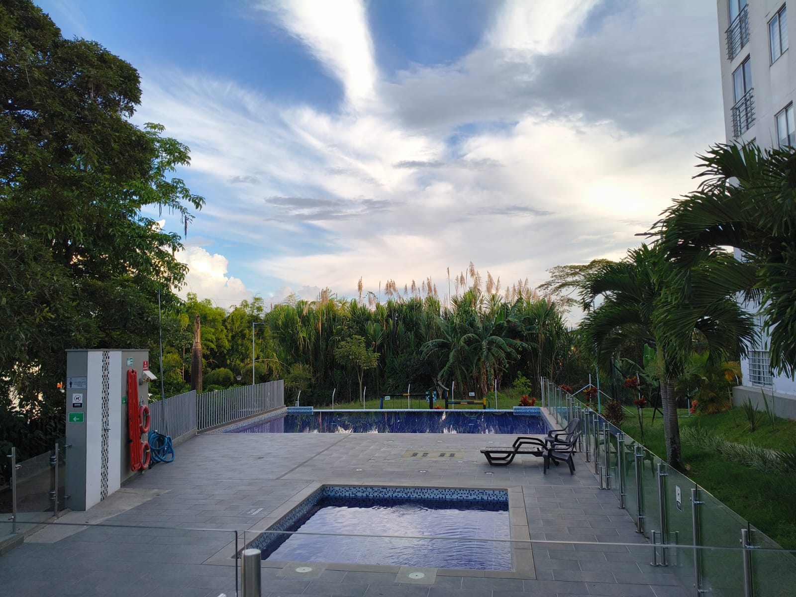 305073120260506040515 VENDO APARTAMENTO SECTOR UNICENTRO PEREIRA