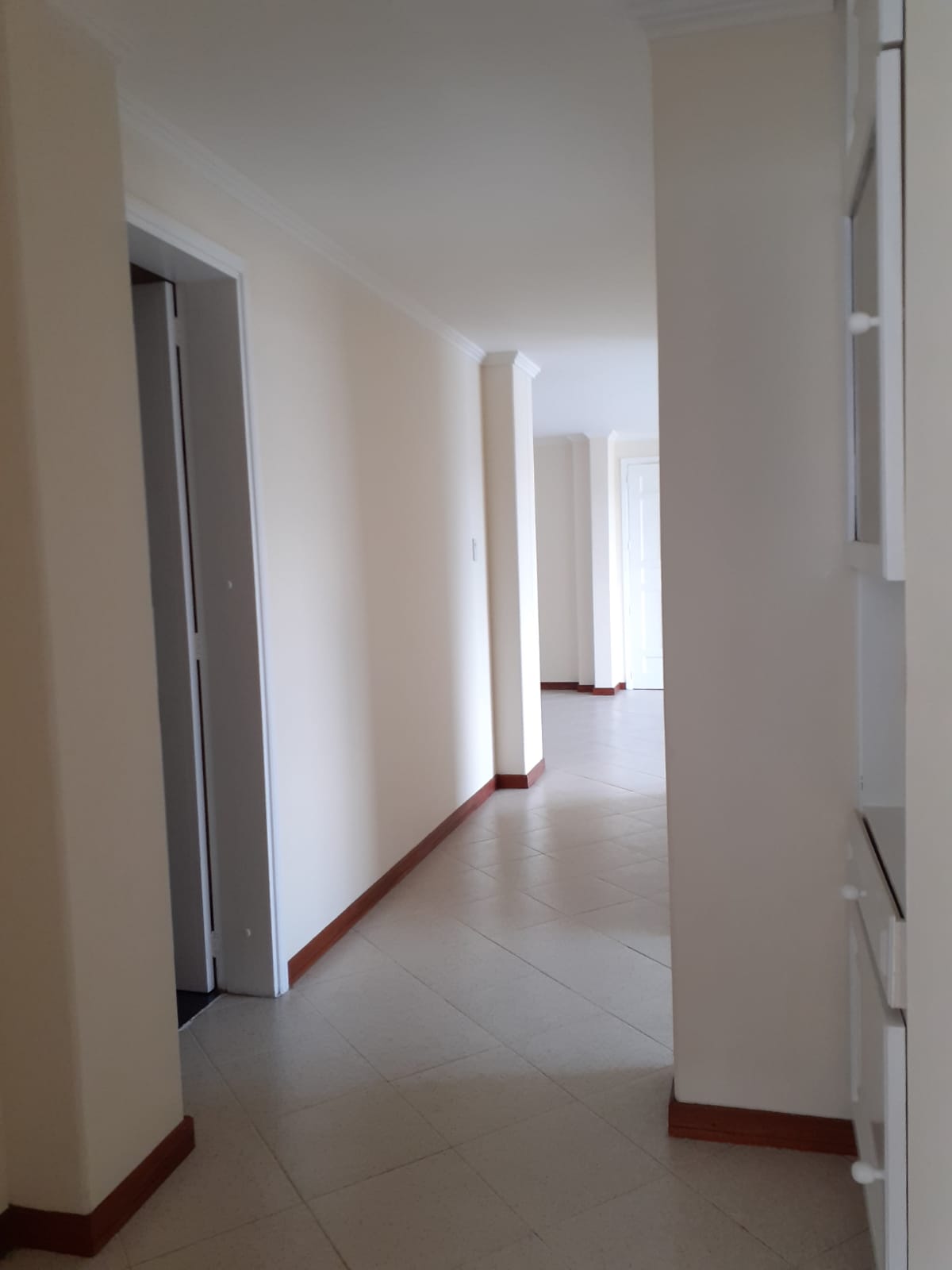 30507320220405042503 VENDO APARTAMENTO EN PINARES DE SAN MARTIN PEREIRA