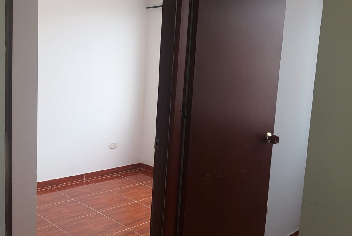 VENDO APARTAMENTO EN MIRADOR DE LLANO GRANDE
