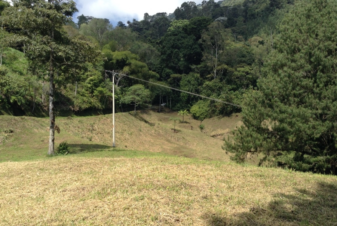 VENTA DE LOTE SECTOR EL NUDO