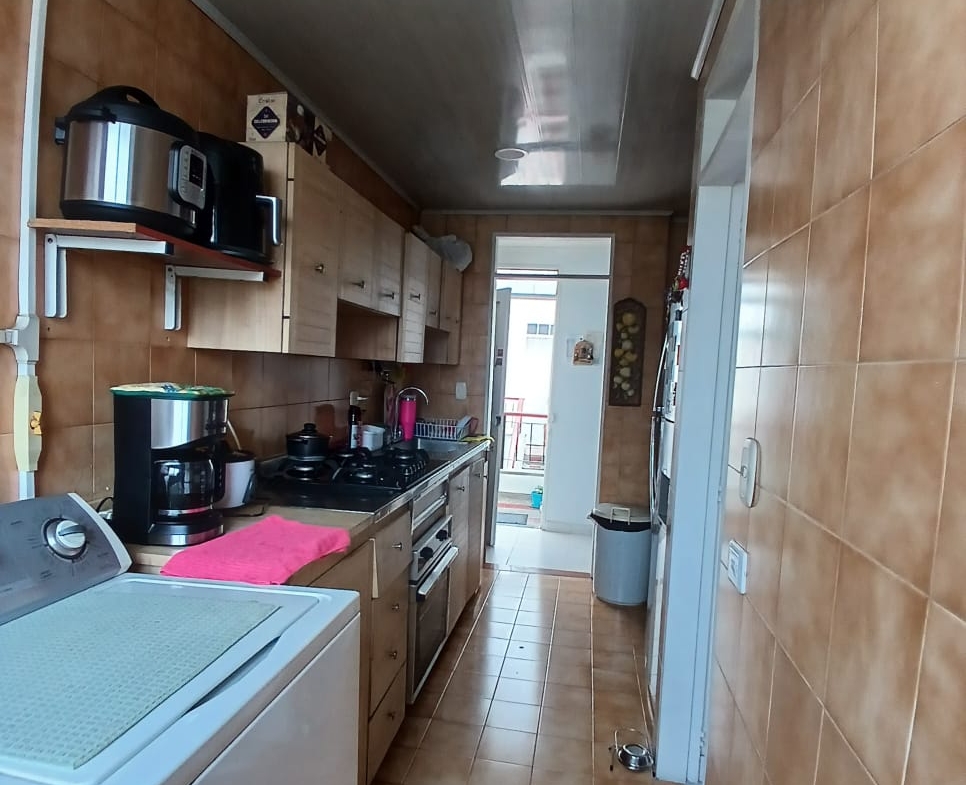 VENDO APARTAMENTO EN LOS CEDROS PEREI