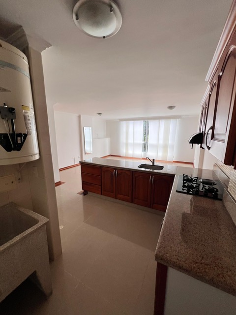 ALQUILER DE APARTAESTUDIO EN LOS ALPES