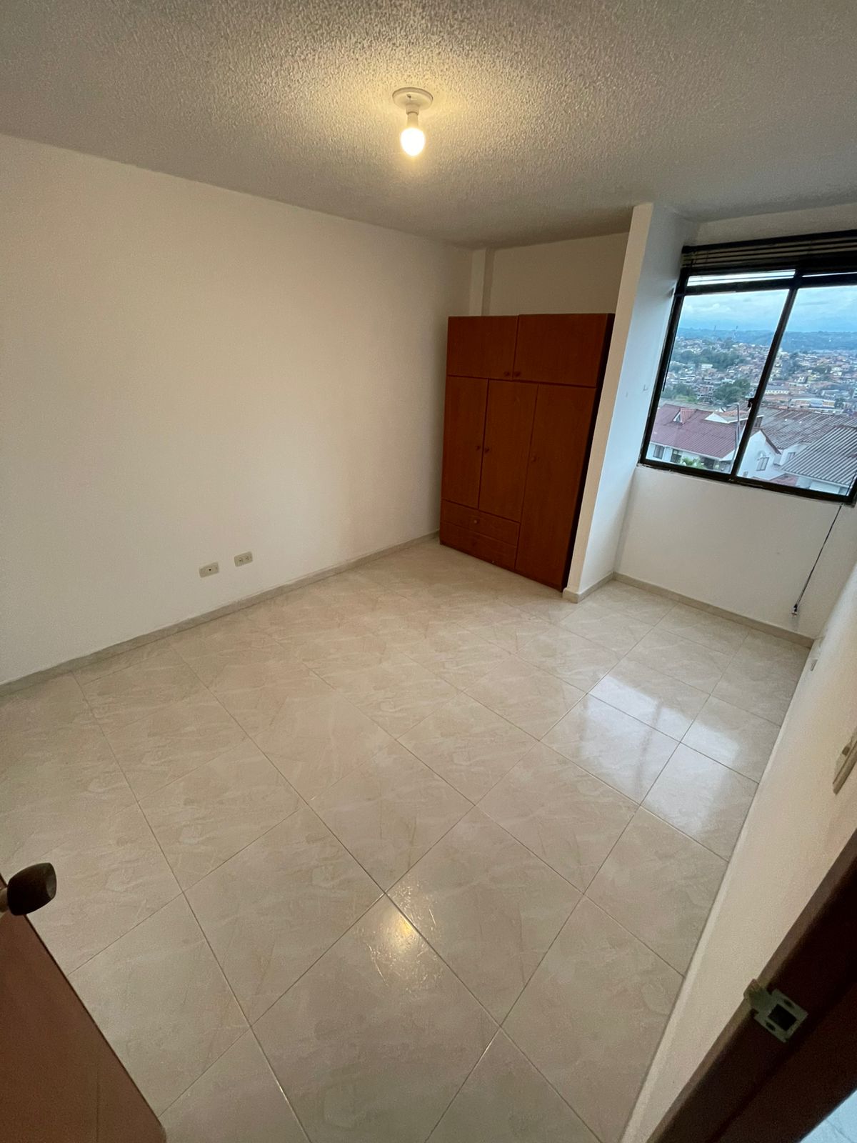 30507320250531095729 SE VENDE APARTA ESTUDIO EN CAÑAVERAL 1