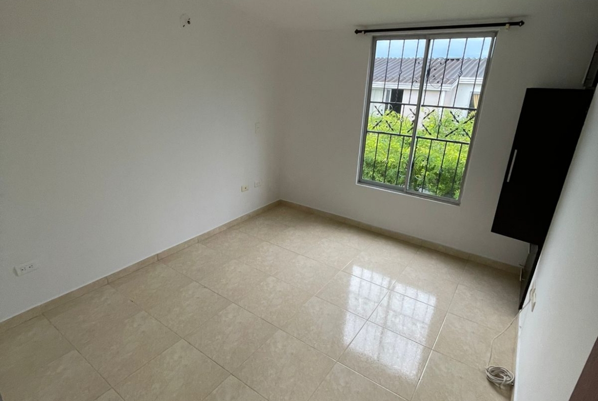 SE RENTA CASA EN CUBA- GUADALCANAL