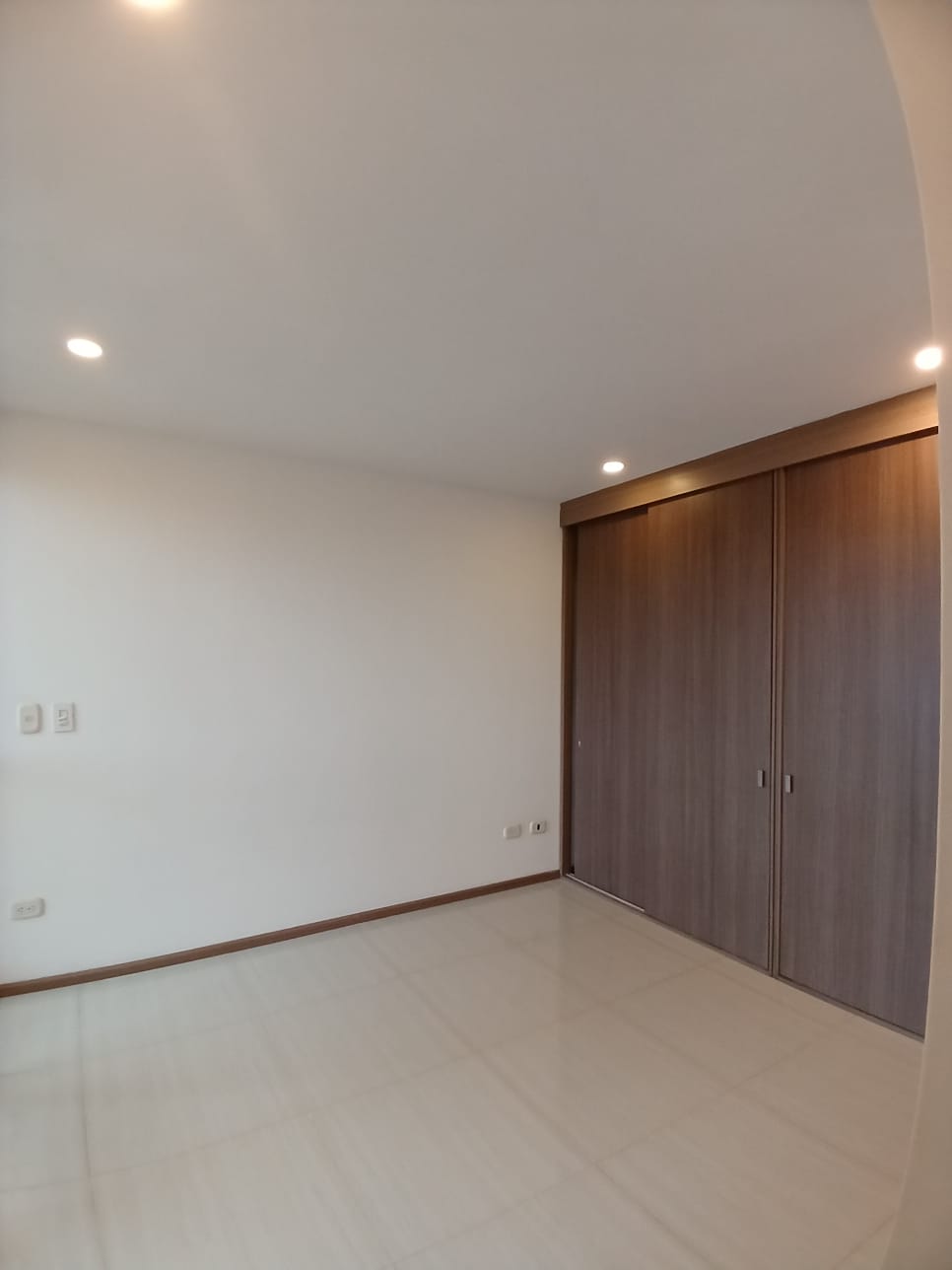 VENDO APARTAMENTO EN ALAMOS PEREIRA