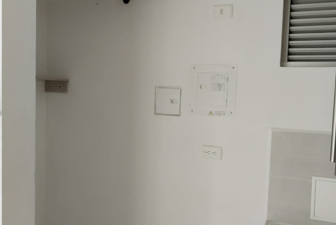 SE VENDE APARTAESTUDIO EN DOSQUEB LA PRADERA
