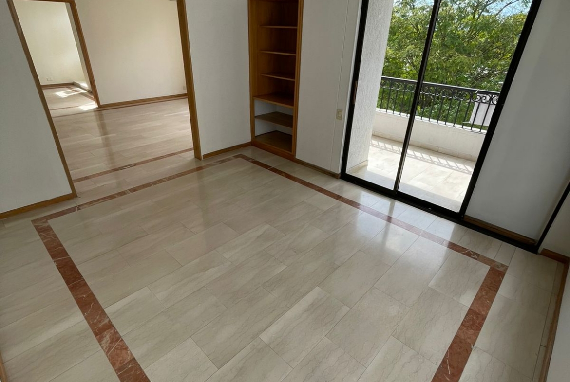 SE VENDE APARTAMENTO EN ALAMOS, PEREIRA