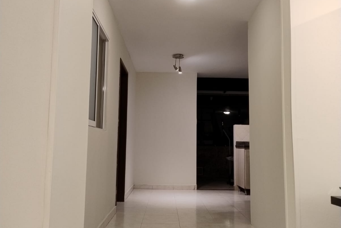 SE RENTA LOCAL EN EL CENTRO