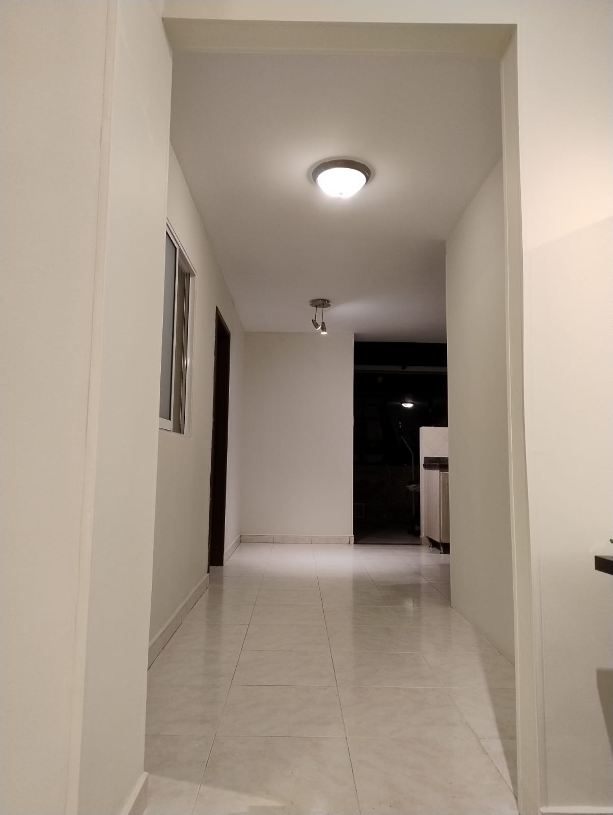 SE RENTA LOCAL EN EL CENTRO