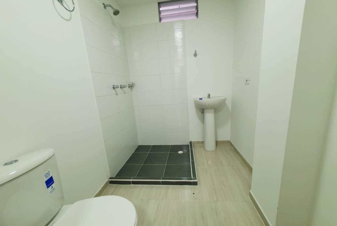 EN VENTA APARTAMENTO ESQUINERO PARA ESTRENAR VILLAMARIA CALDAS