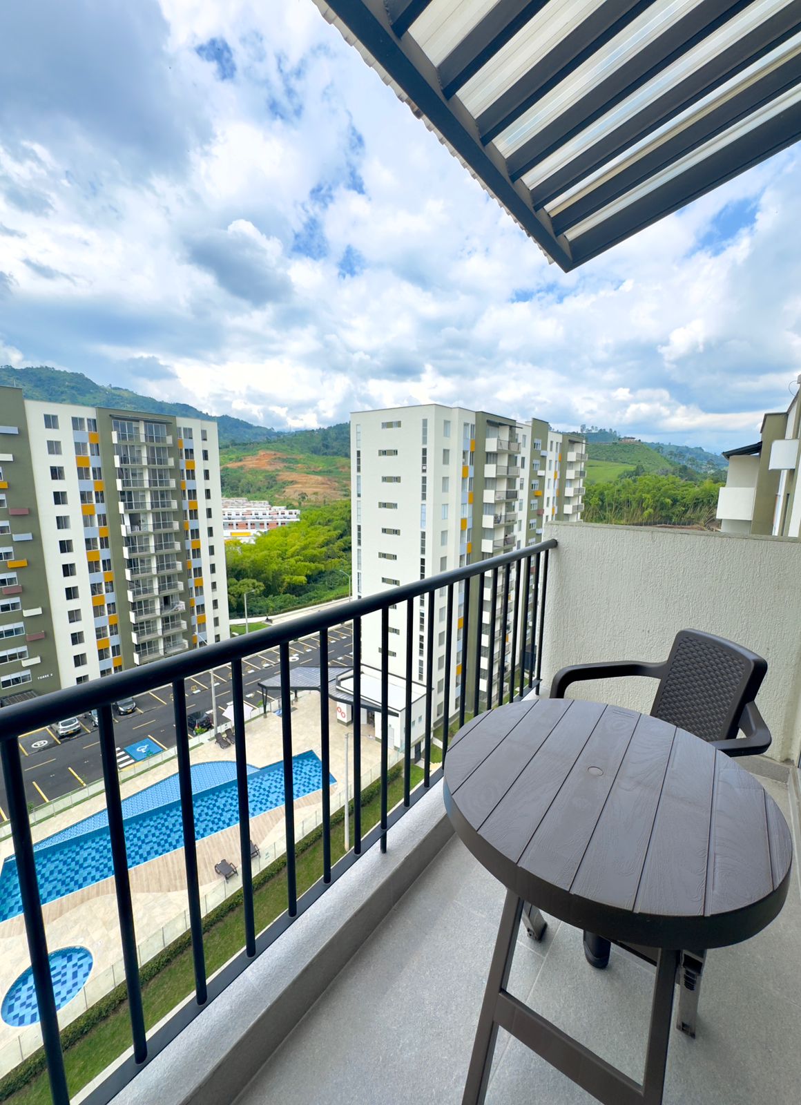 30507320260317115421 VENDO APARTAMENTO EN CENTRAL PARK