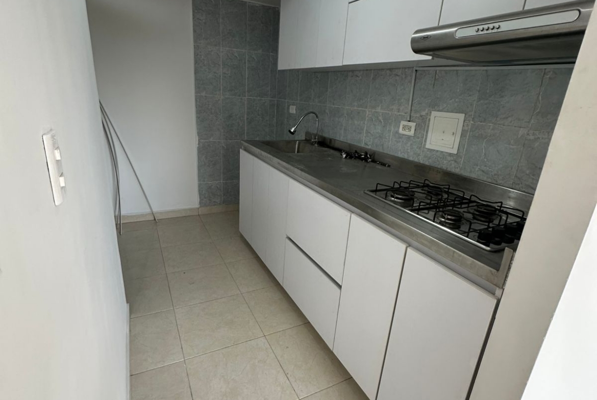 ARRIENDO APARTAMENTO EN AQCUA DOSQUEBRADAS