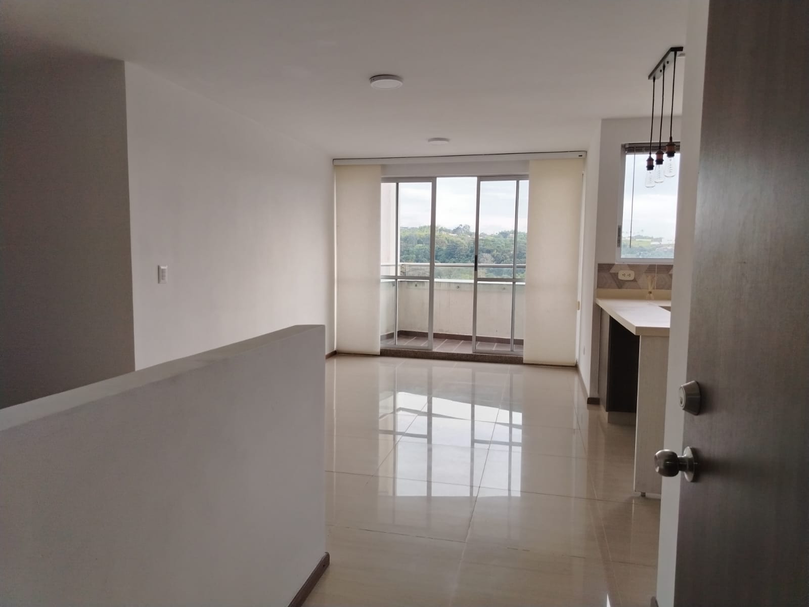 VENDO APARTAMENTO EN BARRIO ALAMOS PEREIRA