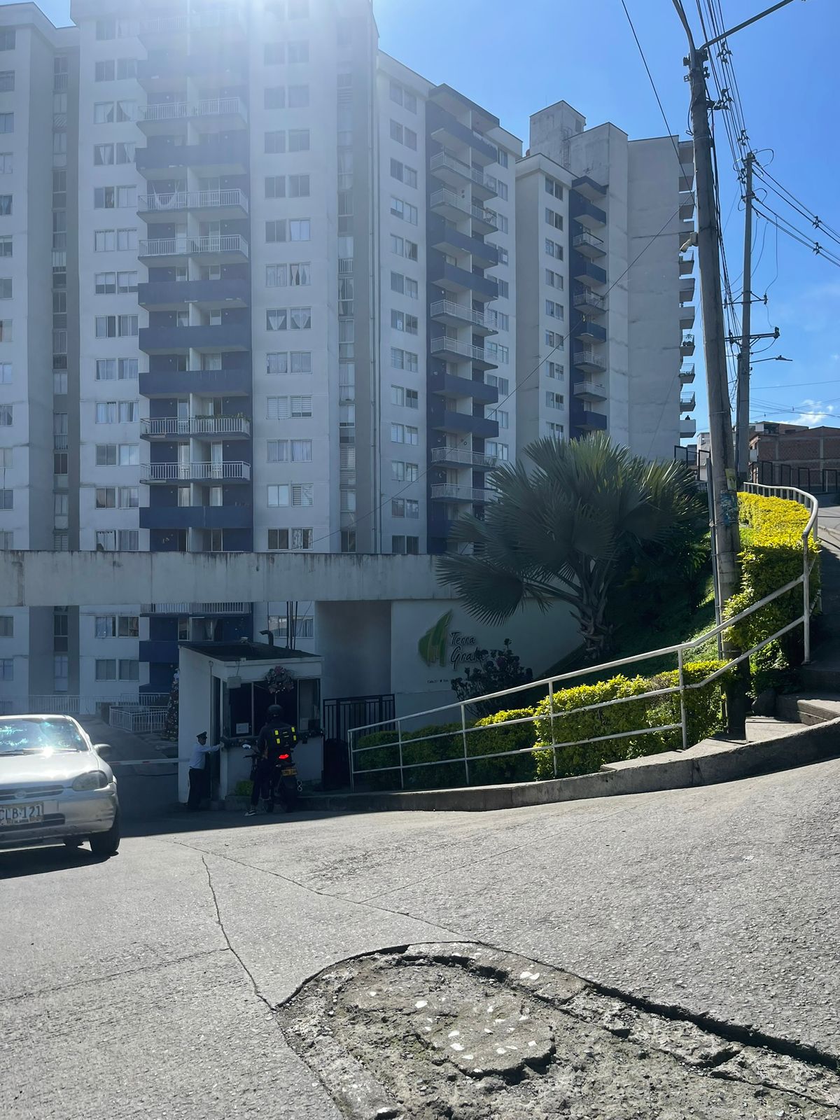 SE VENDE APARTAMENTO EN DOSQUEBRADAS
