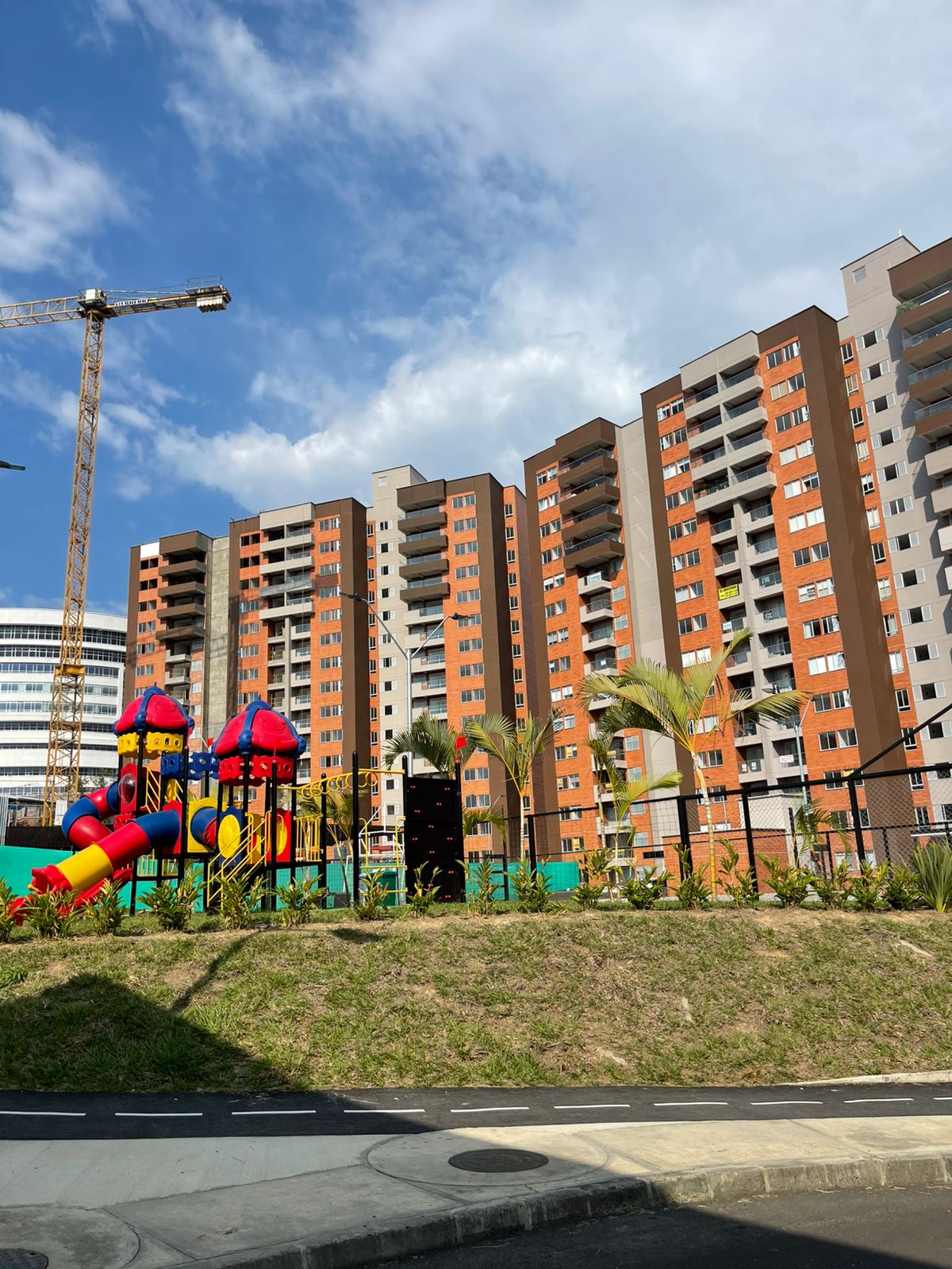 SE VENDE APARTAMENTO EN C.R SENDEROS DE SAN SILVESTRE