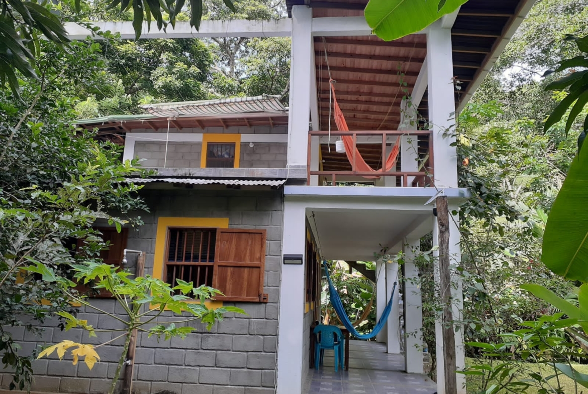 VENDO CASA EN LA HERMOSA ISLA DE CAPURGANA MAR CARIBE