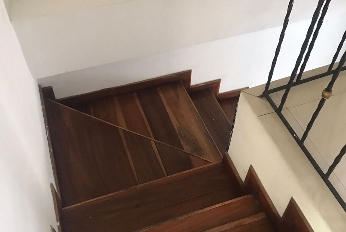 Vendo Casa con 2 Viviendas Independientes en Maraya