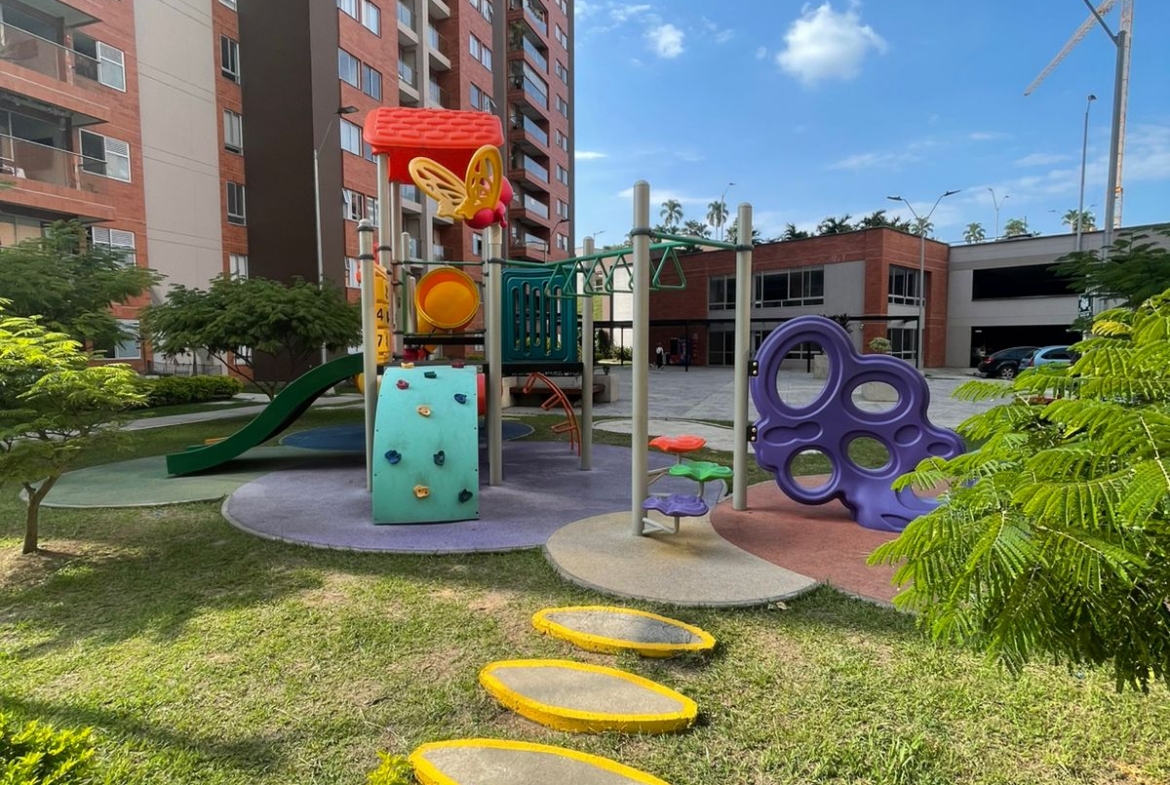 SE VENDE APARTAMENTO EN C.R SENDEROS DE SAN SILVESTRE