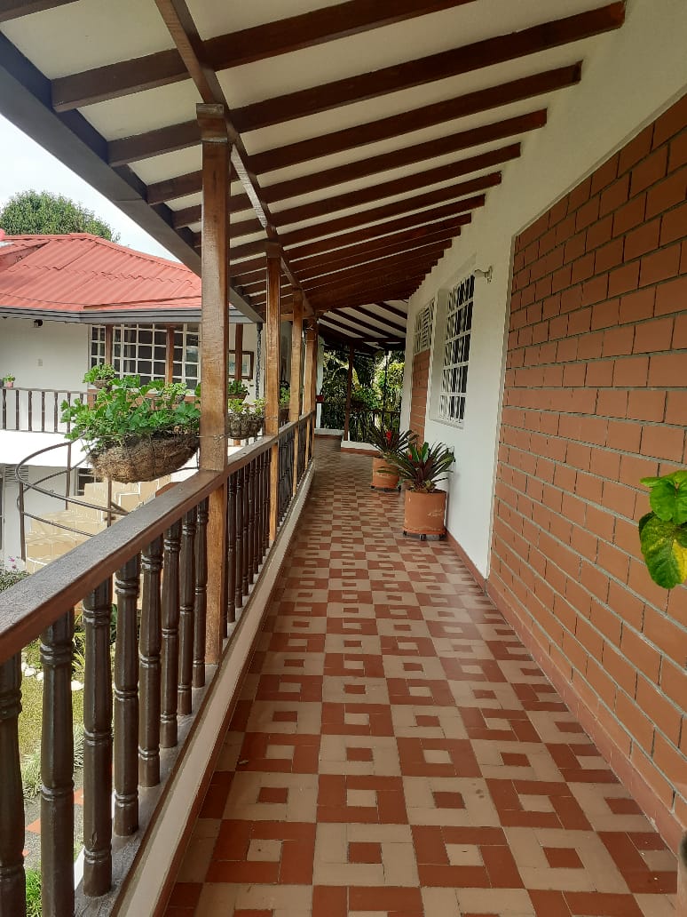 VENDO FINCA SECTOR MORELIA