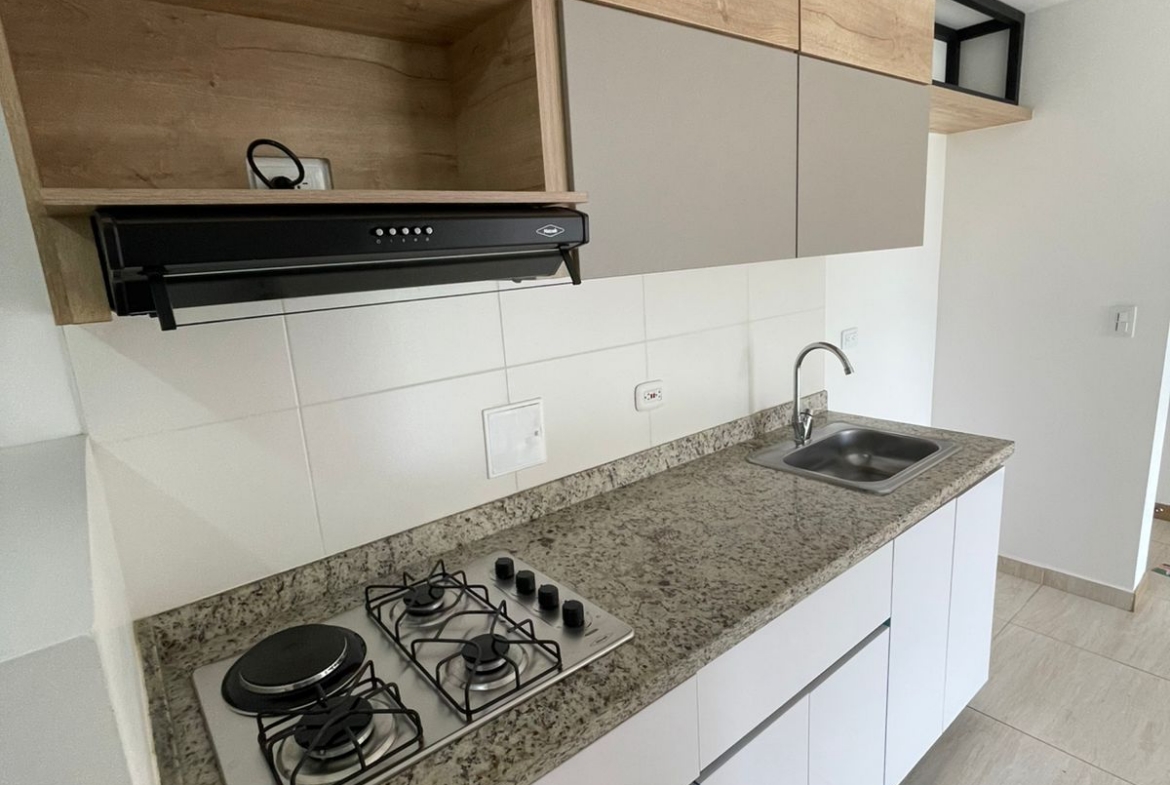 SE VENDE APARTAMENTO EN C.R SENDEROS DE SAN SILVESTRE
