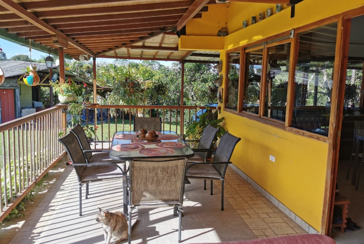 VENDO HERMOSA FINCA DE 10.000 M2 a 5 MIN DEL CRUCERO DE COMBIA