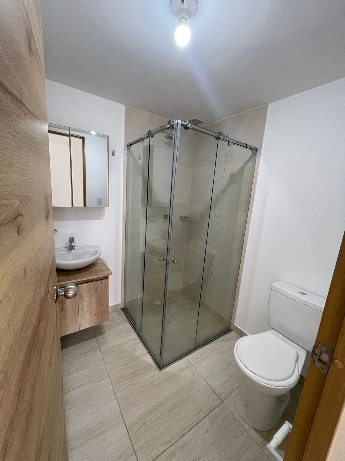 SE VENDE APARTAMENTO EN C.R SENDEROS DE SAN SILVESTRE
