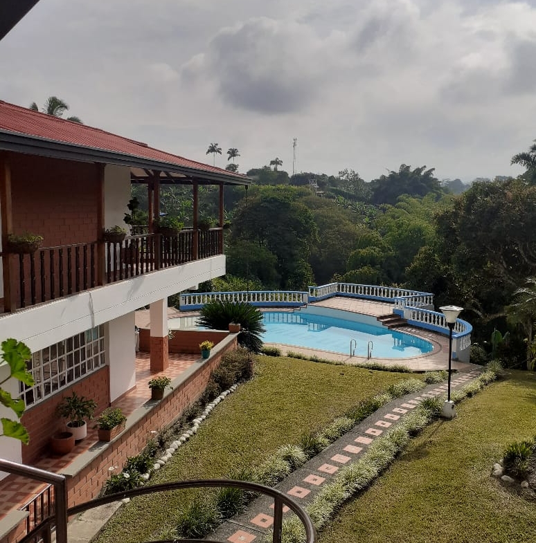 VENDO FINCA SECTOR MORELIA