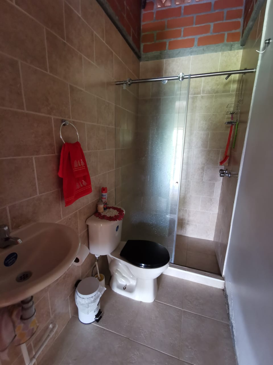 305073820221217033737 VENDO HERMOSA FINCA DE 10.000 M2 a 5 MIN DEL CRUCERO DE COMBIA