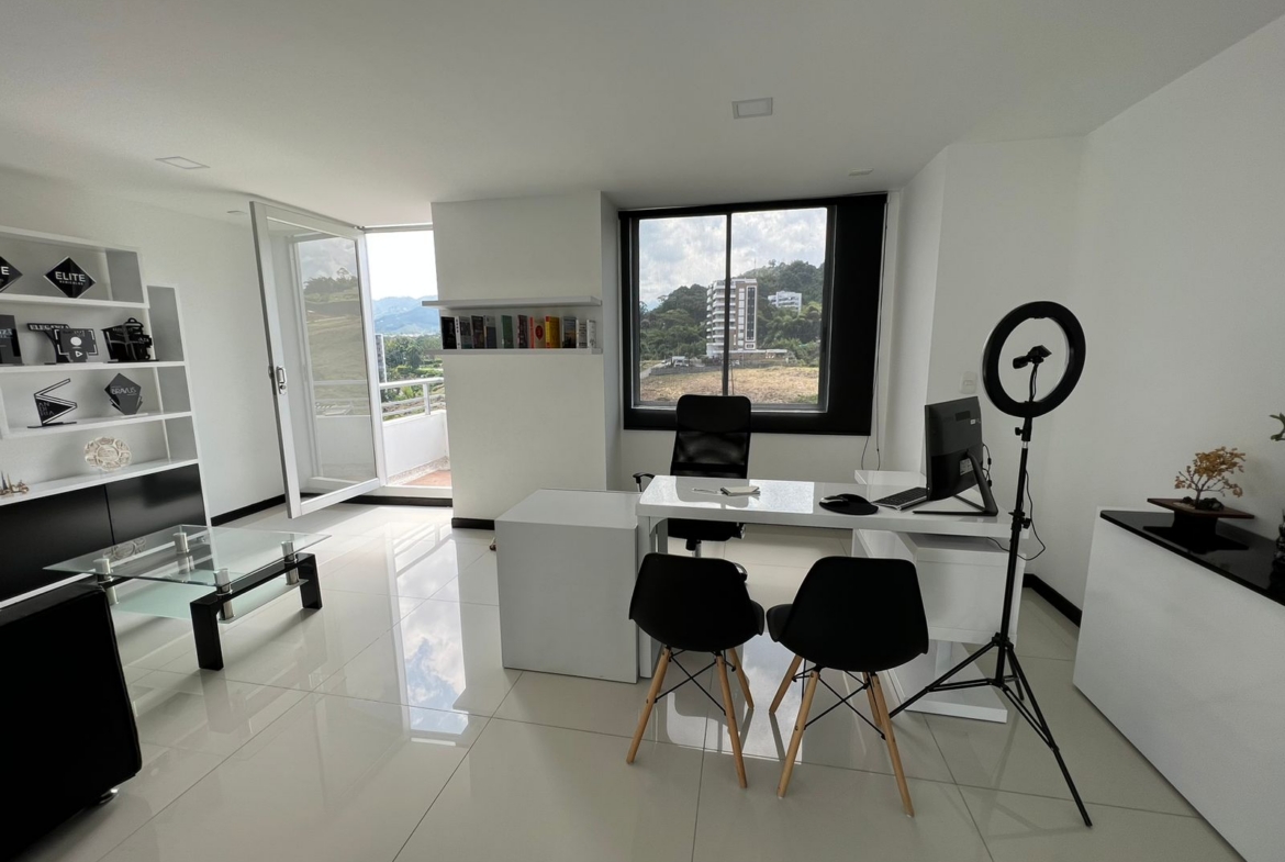 VENDO PENT HOUSE DUPLEX EN EXCLUSIVO SECTOR DE PINARES