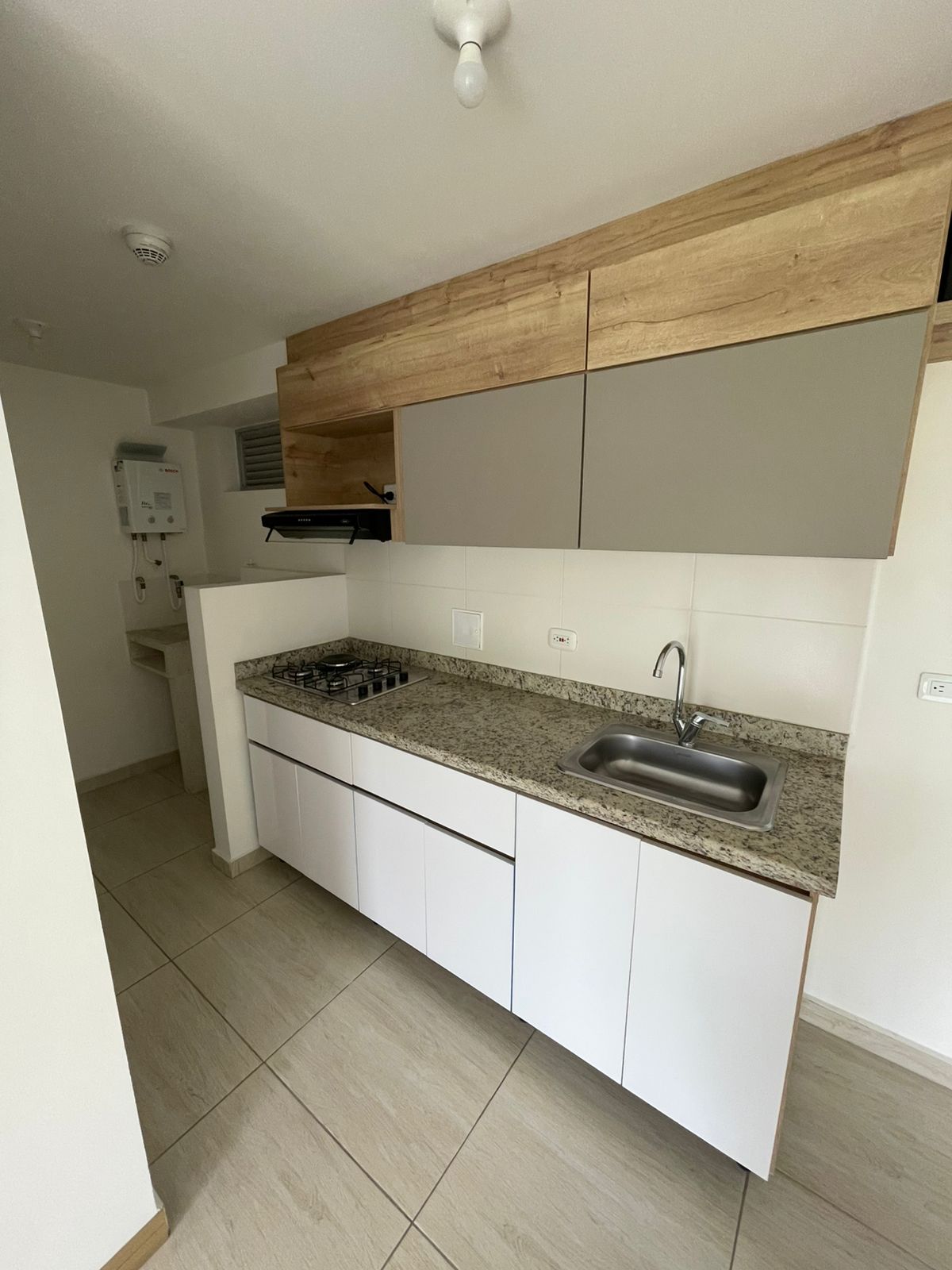 SE VENDE APARTAMENTO EN C.R SENDEROS DE SAN SILVESTRE
