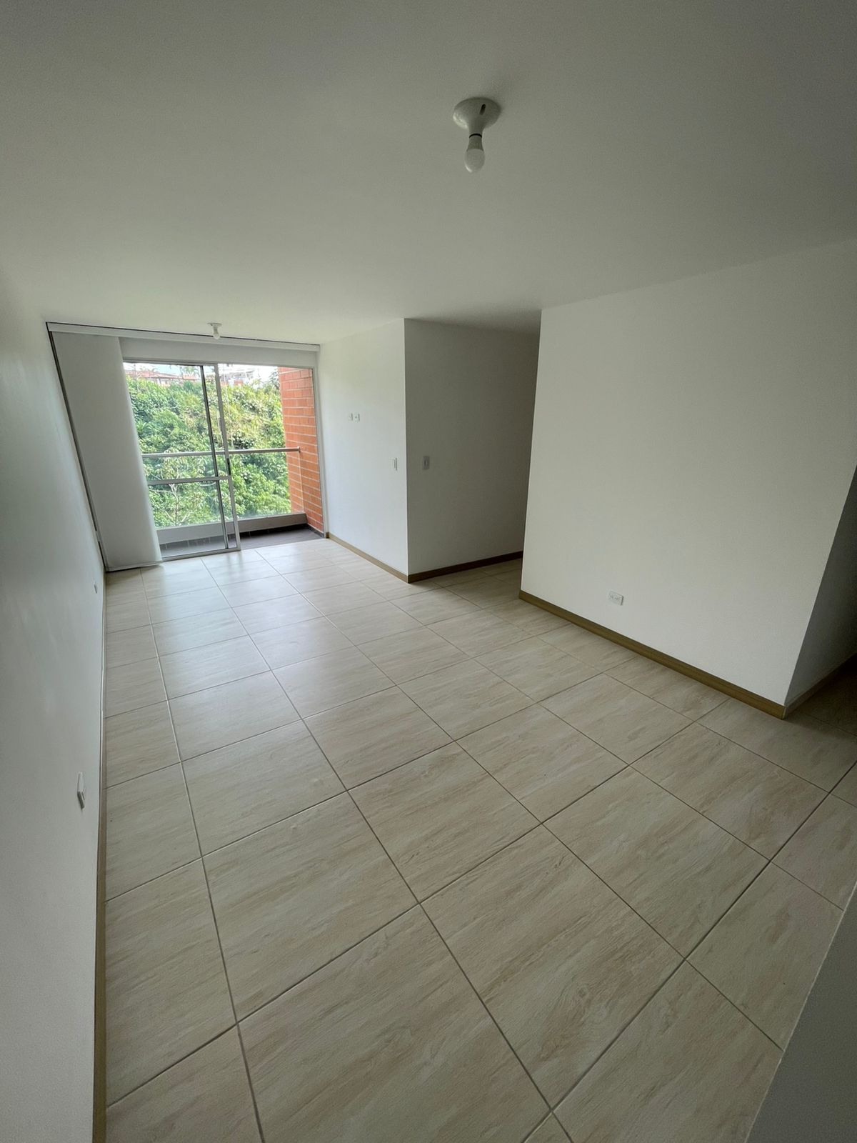 SE VENDE APARTAMENTO EN C.R SENDEROS DE SAN SILVESTRE