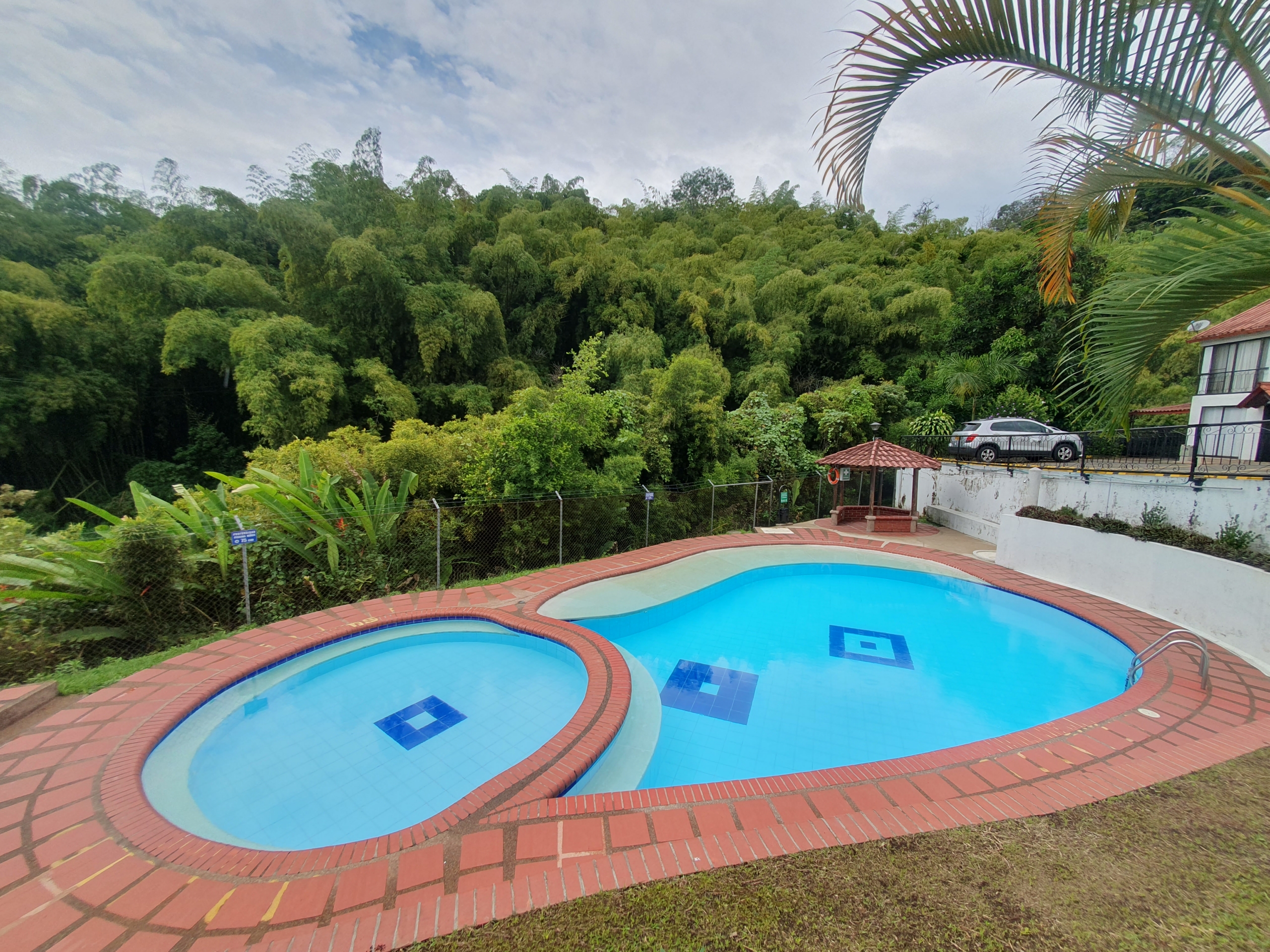 305074020250325091031 CASA EN VENTA AVENIDA SUR SECTOR HOME CENTER