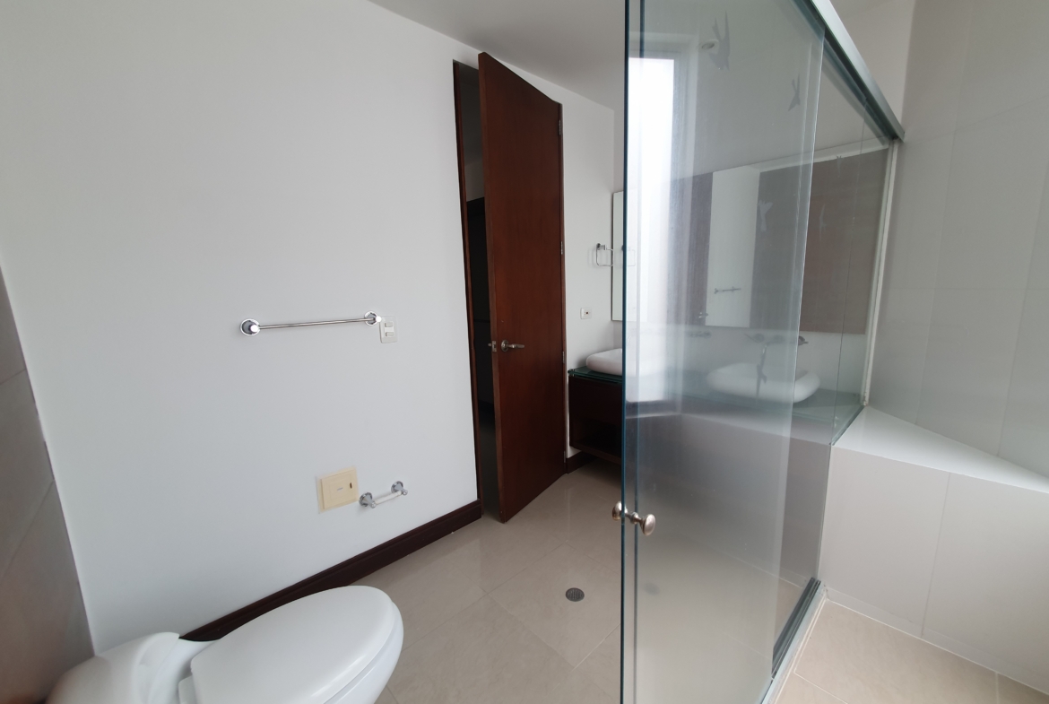 EN VENTA CASA EN PINARES CONJUNTO CERRADO