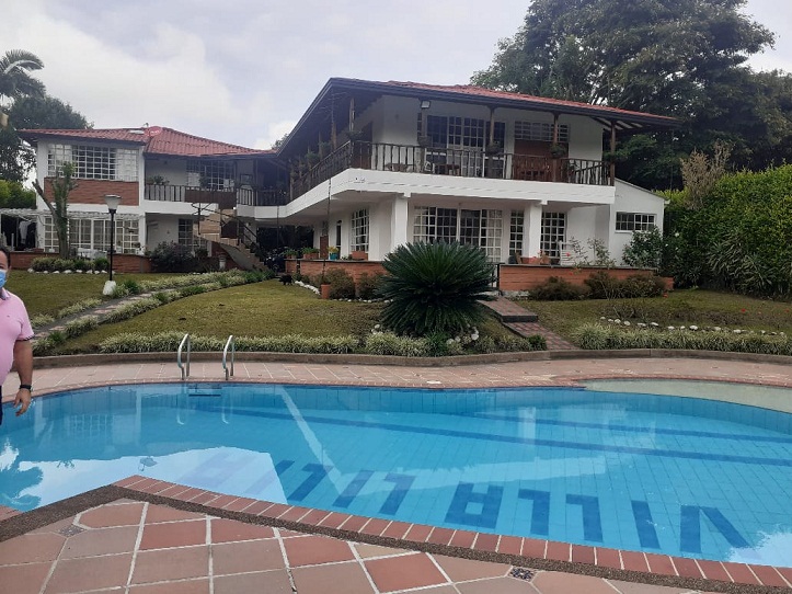 VENDO FINCA SECTOR MORELIA