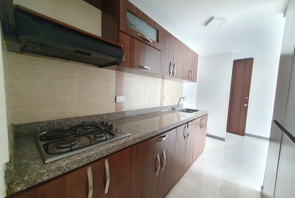 EN VENTA APARTAMENTO DUPLEX AV SUR SECTOR CORALES