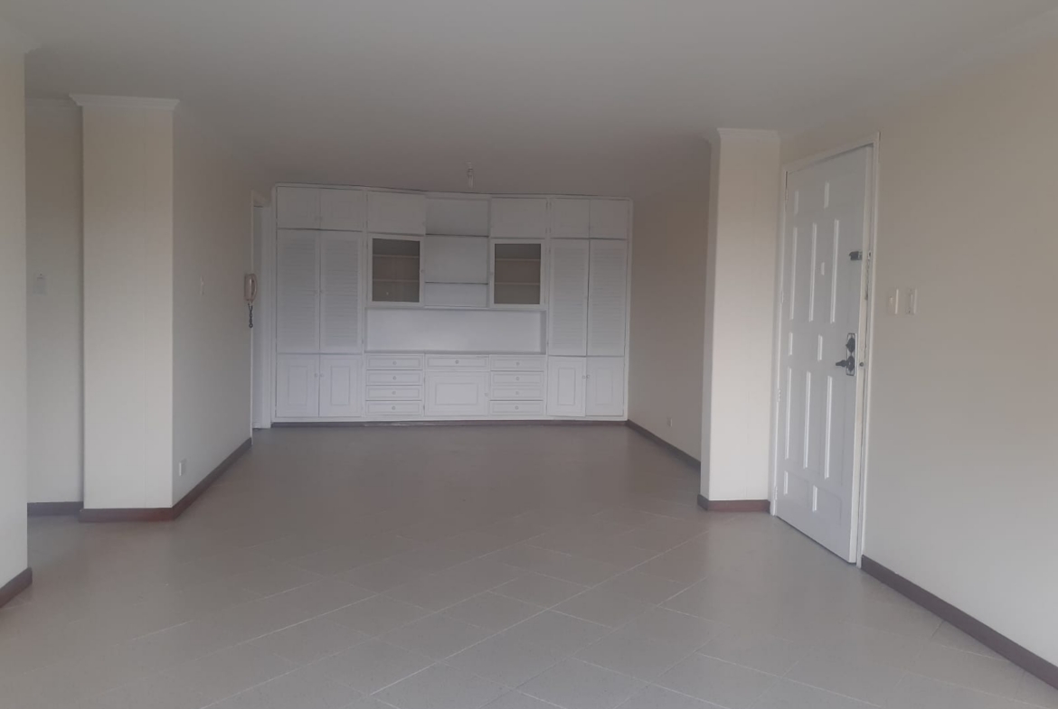 VENDO APARTAMENTO EN PINARES DE SAN MARTIN PEREIRA