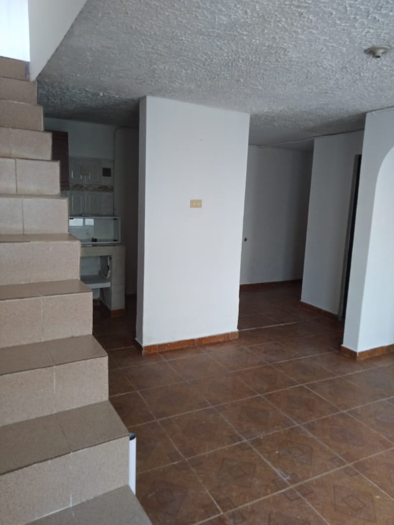 30507420220514084349 VENDO CASA EN DOSQUEBRADAS