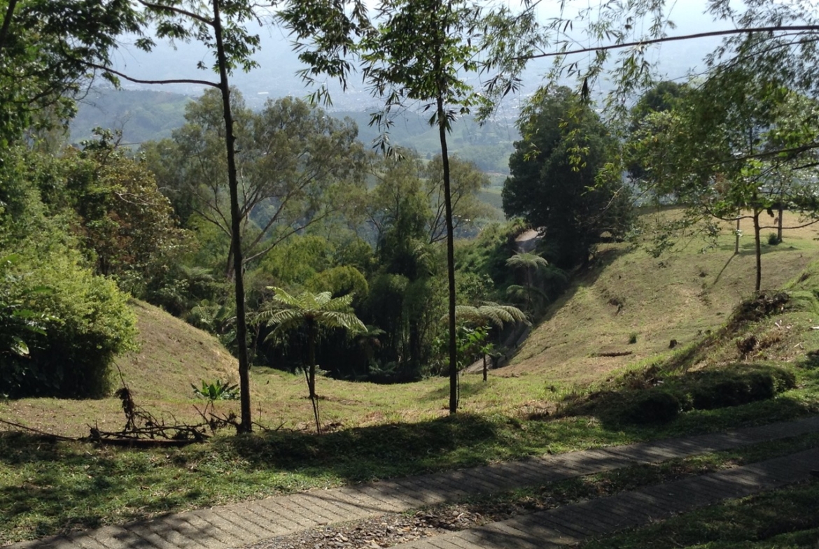 VENTA DE LOTE SECTOR EL NUDO