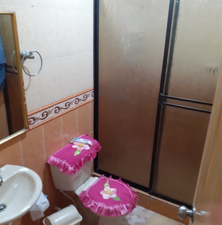 VENDO CASA EN BARRIO SAN NICOLAS