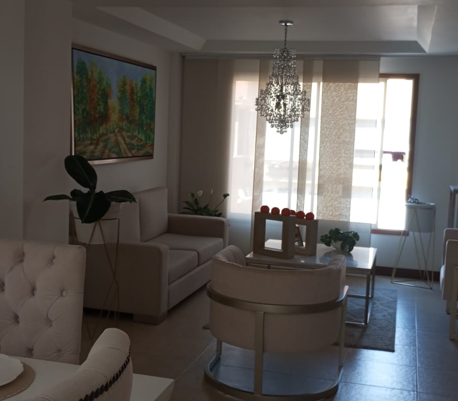 VENDO CASA EN CONJUNTO RESIDENCIAL SECTOR PINARES
