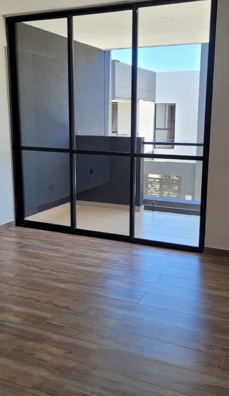 VENDO CASA EN CERRITOS PARA ESTRENAR