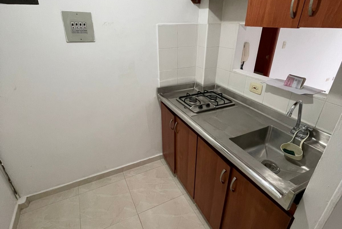 SE VENDE APARTA ESTUDIO EN CAÑAVERAL 1