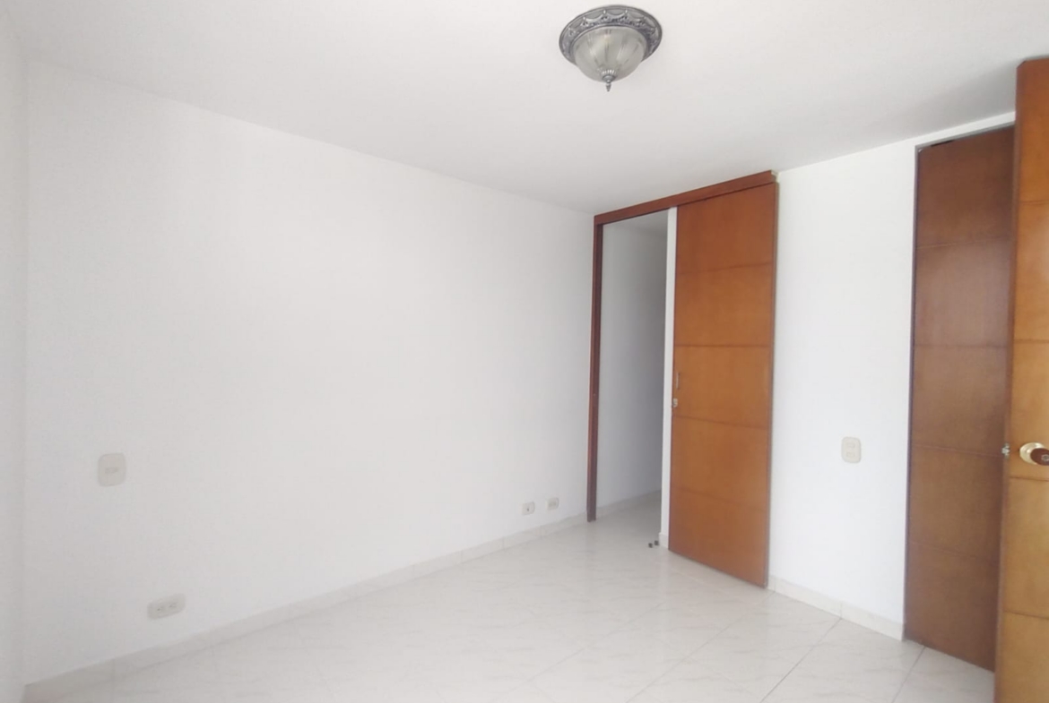 SE VENDE APARTAMENTO SECTOR CENTRO