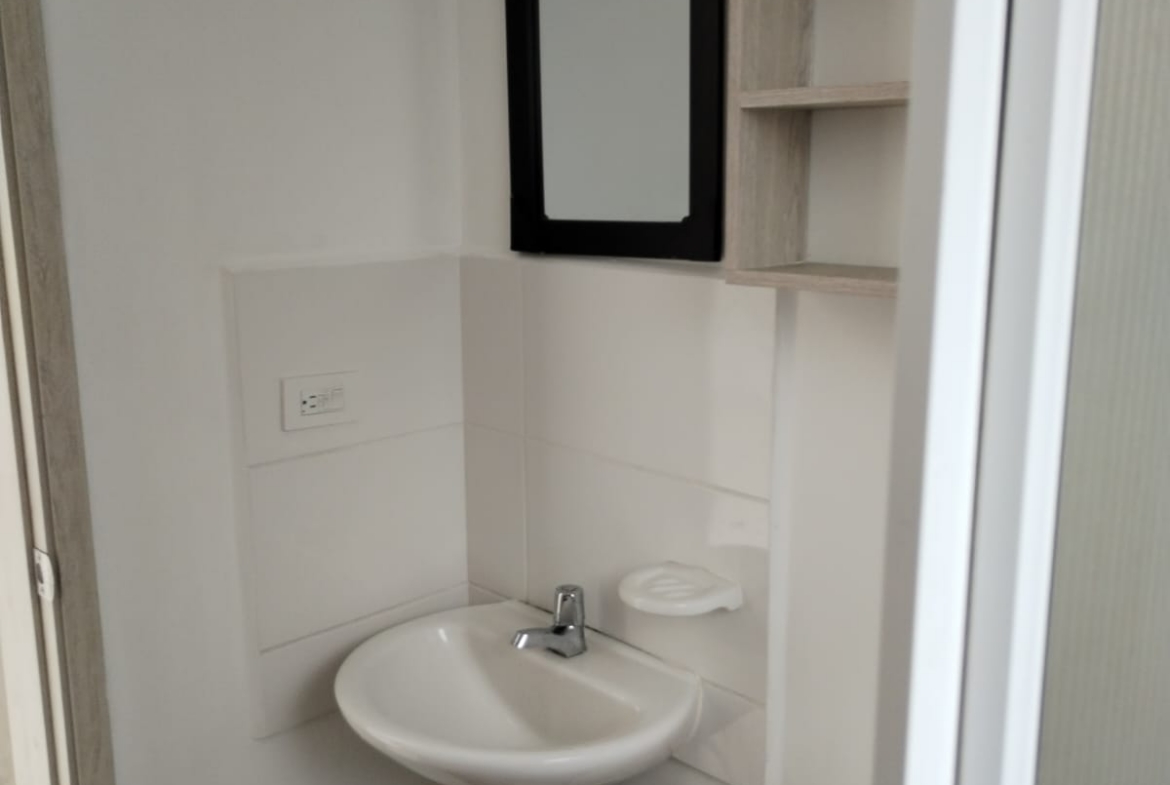 SE VENDE APARTAESTUDIO EN DOSQUEB LA PRADERA