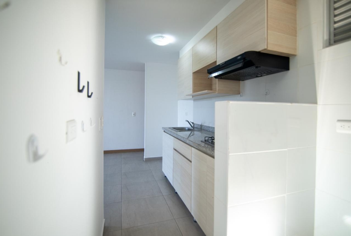 SE VENDE APARTAMENTO EN C.R SAN SILVESTRE VIA MERCASA