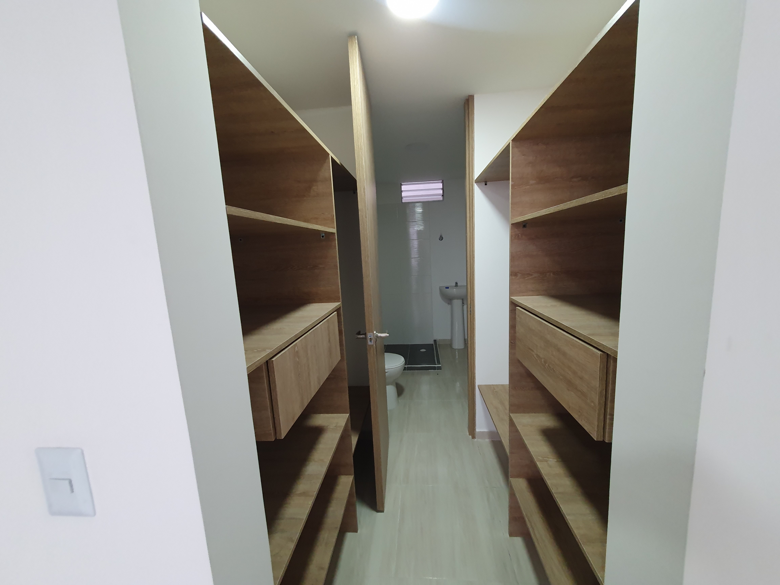 EN VENTA APARTAMENTO ESQUINERO PARA ESTRENAR VILLAMARIA CALDAS