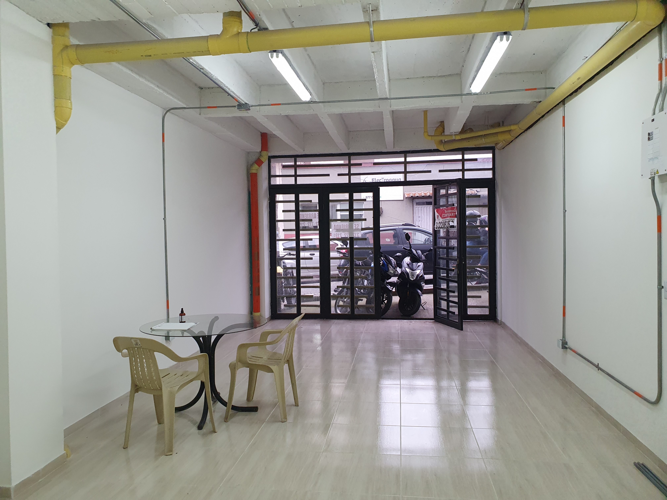 VENDO LOCAL COMERCIAL VILLAMARIA CALDAS
