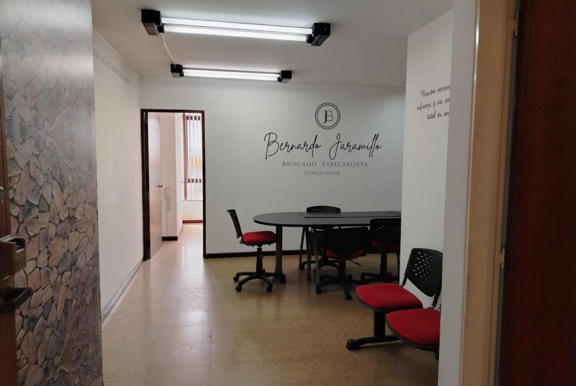 ARRIENDO OFICINA EN TURIN PERERIA