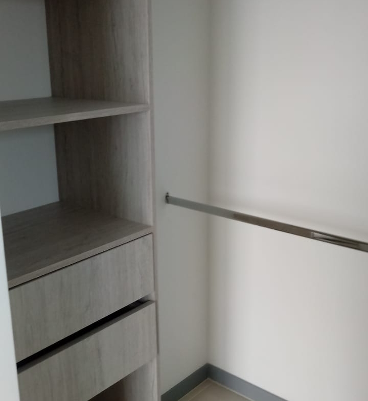 VENDO APARTAMENTO SECTOR UNICENTRO PEREIRA